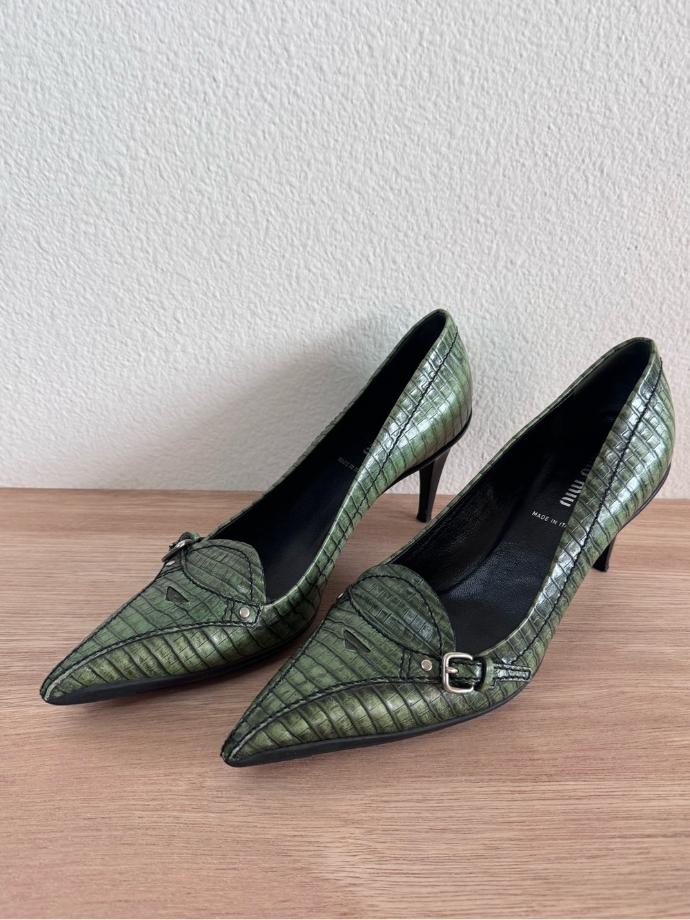 Vintage Miu Miu Croc Embossed Kitten Heels - Picture 2 of 16